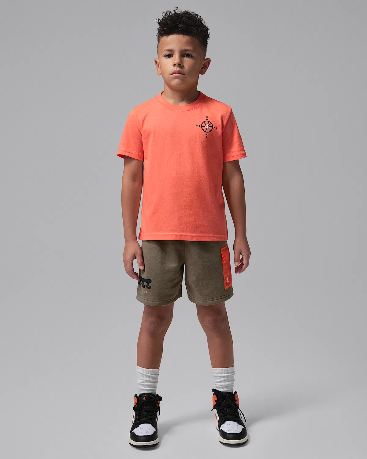 Детский комплект из флисовых шорт и толстовки Jordan Little Kids' Hike Mike 2-Piece Graphic Fleece Shorts Set, Grey