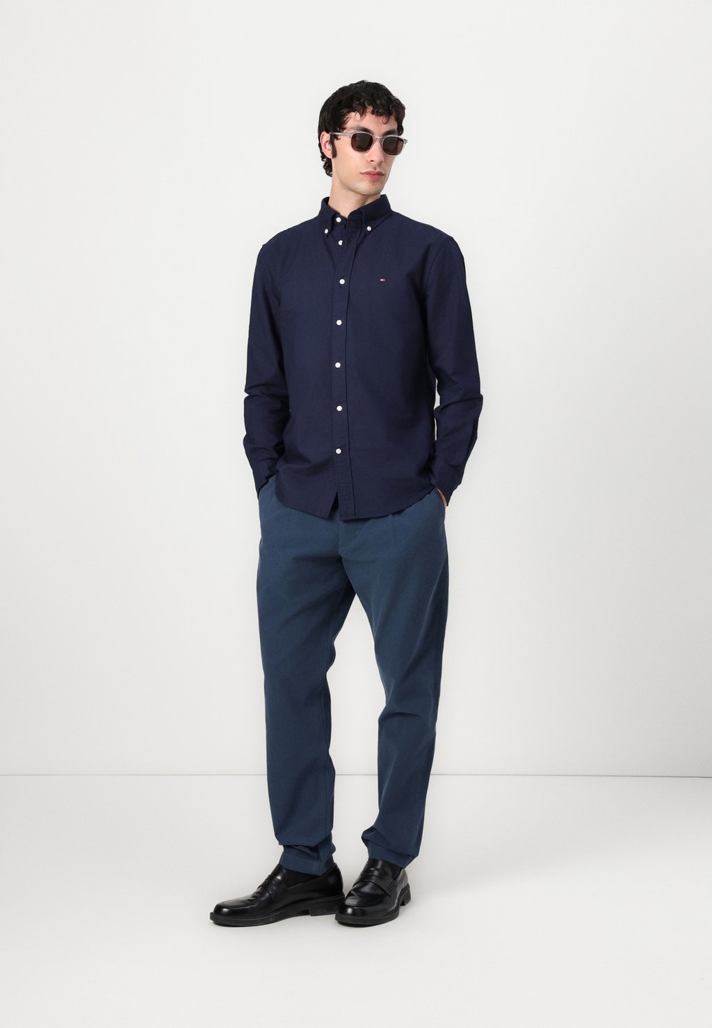 Рубашка SOLID HERITAGE OXFORD SHIRT Tommy Hilfiger, синий — фото 2