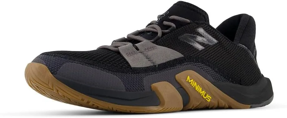 Кроссовки New Balance Men's Minimus Tr V2 для тренинга, черно-белый — фото 4