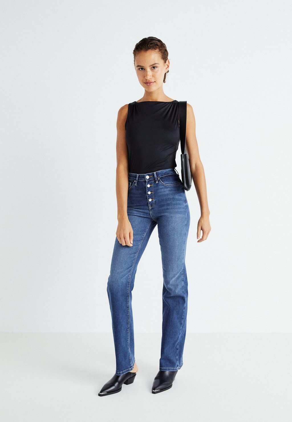 

Джинсы Bootcut ONLPOSH SLIM FLARED BOX TAI ONLY, темно-синий деним