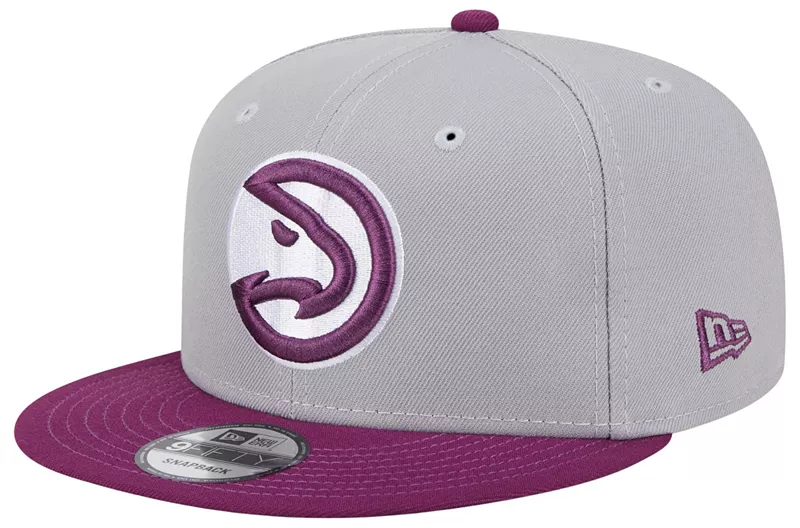 

Двухцветная комплектация New Era Adult Atlanta Hawks Регулируемая кепка 9Fifty