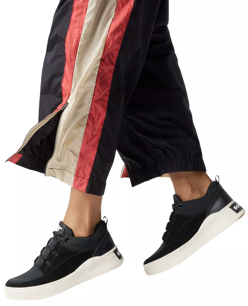 Женские кроссовки Sorel Out N About IV Low WP, цвет Black/Gum 2 — фото 2