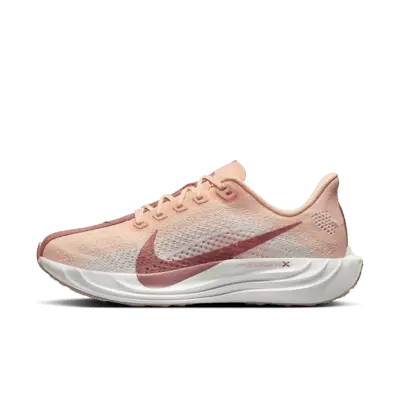 

Кроссовки Nike Pegasus Plus, цвет Crimson Tint/Pure Platinum/Red Stardust/White