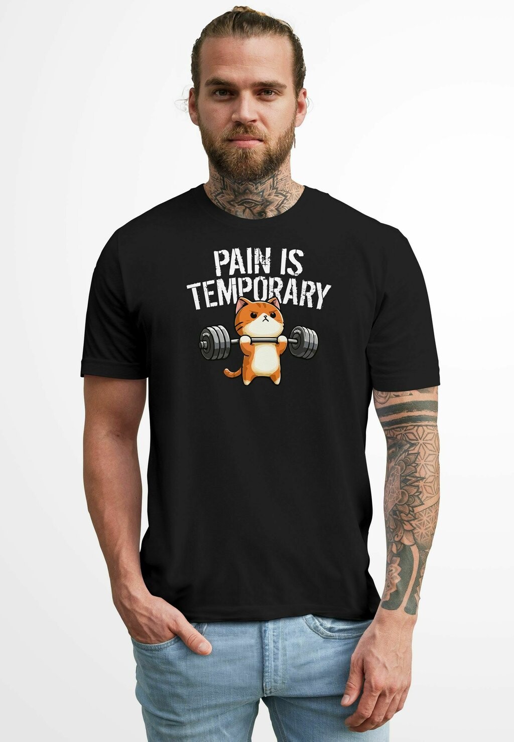 

Футболка с принтом FITNESS GYM BODYBUILDING KATZE SPRUCH LUSTIG PAIN IS TEMPORARY FUN MoonWorks, черный