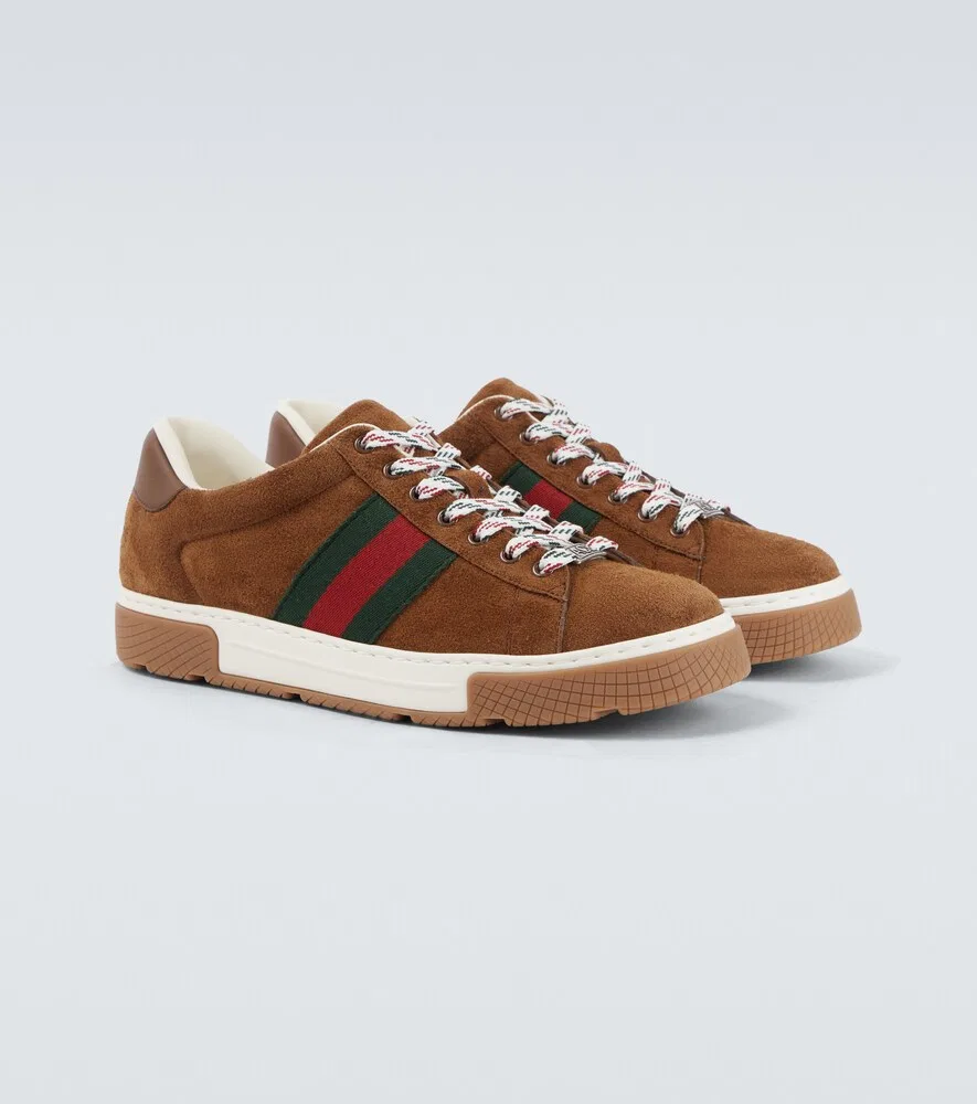 Замшевые кроссовки Gucci Ace Web Stripe, коричневый