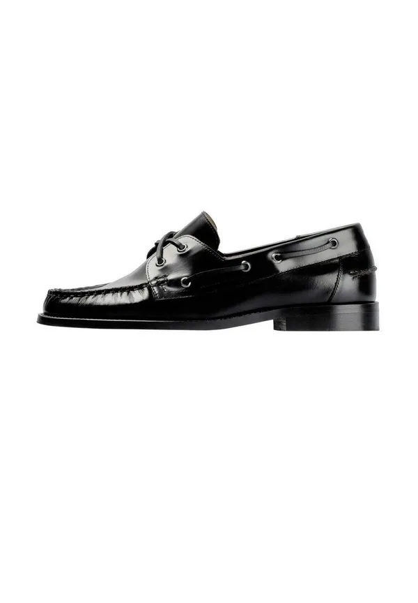 Новые лодочные туфли в костюме куриэль Scalpers, Black