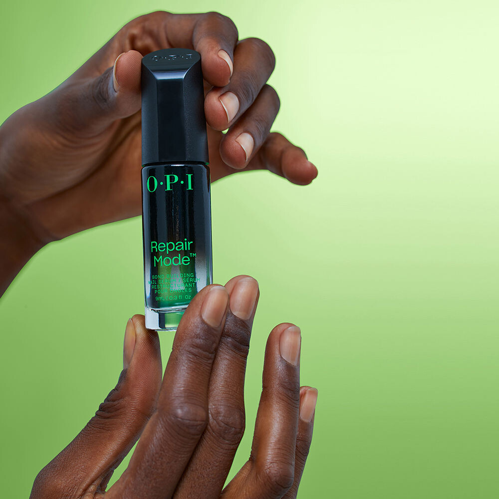 Лак для ногтей Repair Mode Sérum Reparador Y Fortalecedor De Uñas Opi, 9 мл. — фото 3