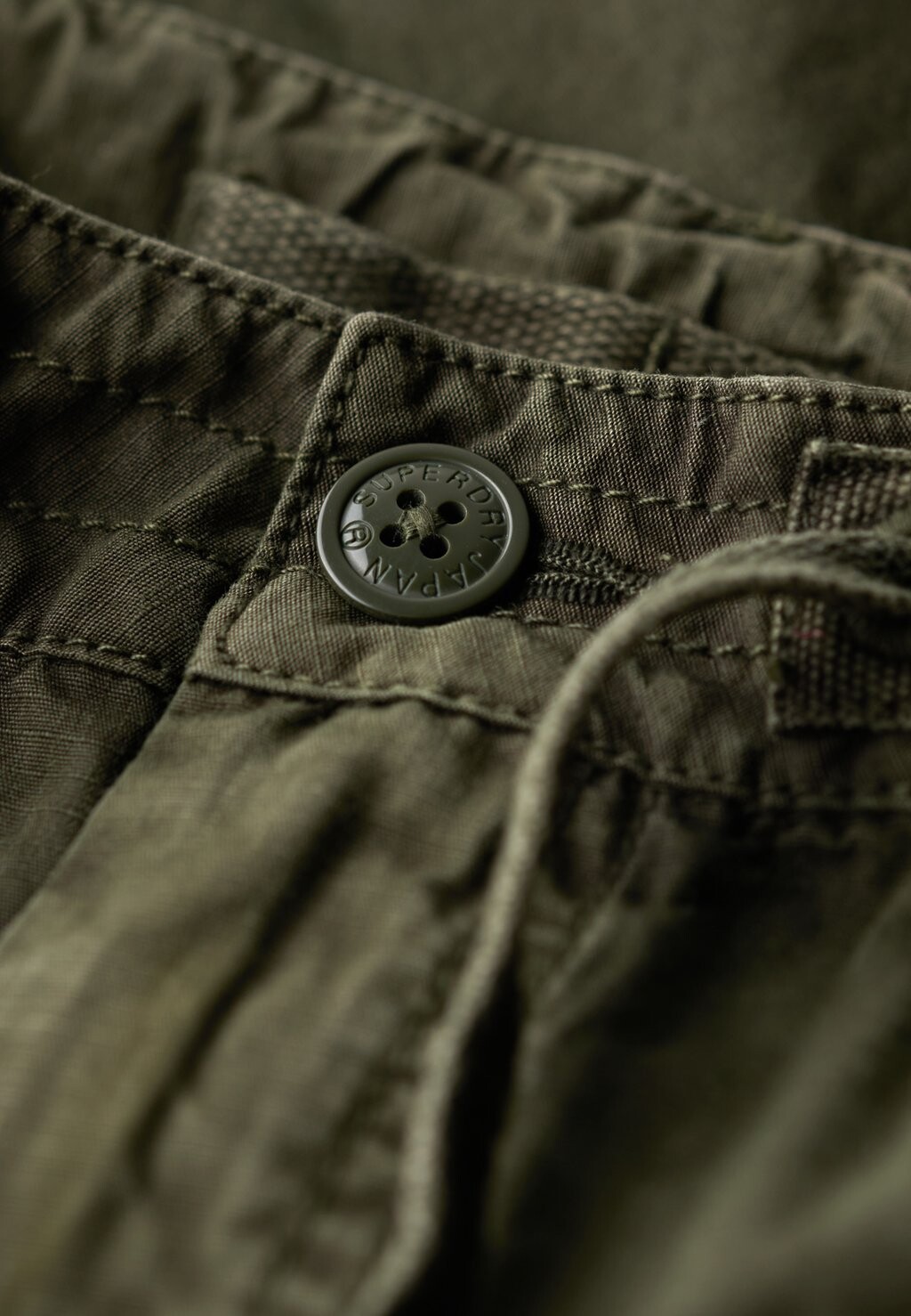 

Шорты Superdry, зеленый