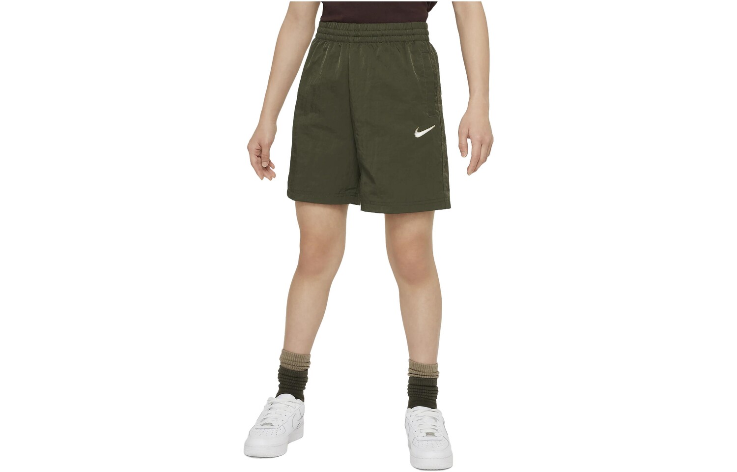 

Дети Шорты Nike, зеленый