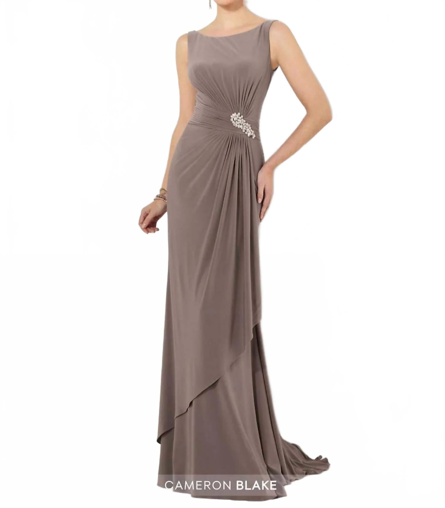 

Длинное многослойное платье цвета тауп Social Occasions By Mon Cheri, серо-коричневый