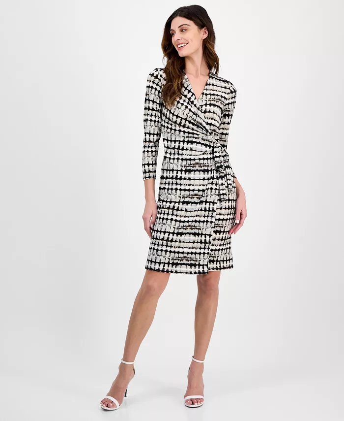 

Женское платье с принтом и рукавом 3/4 на запах Anne Klein, черный