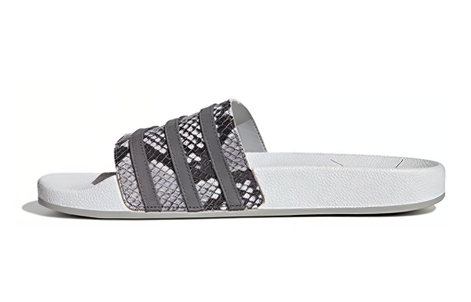 

Шлепанцы и сланцы Adidas Adilette "Snakeskin" Slides