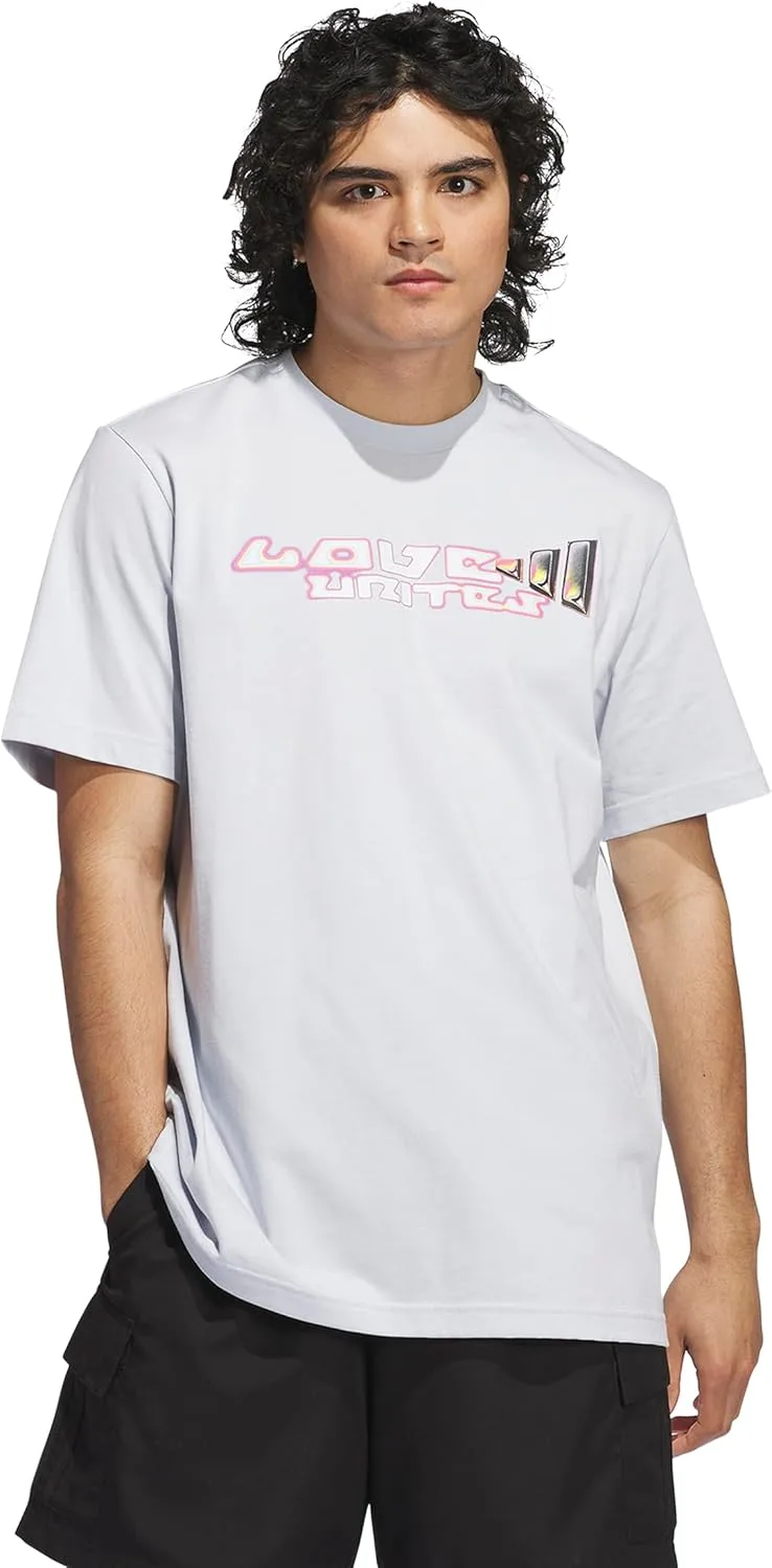 

Футболка adidas Men's Pride Graphic