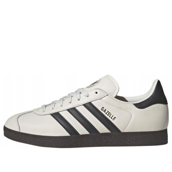

Кроссовки газель Adidas, белый