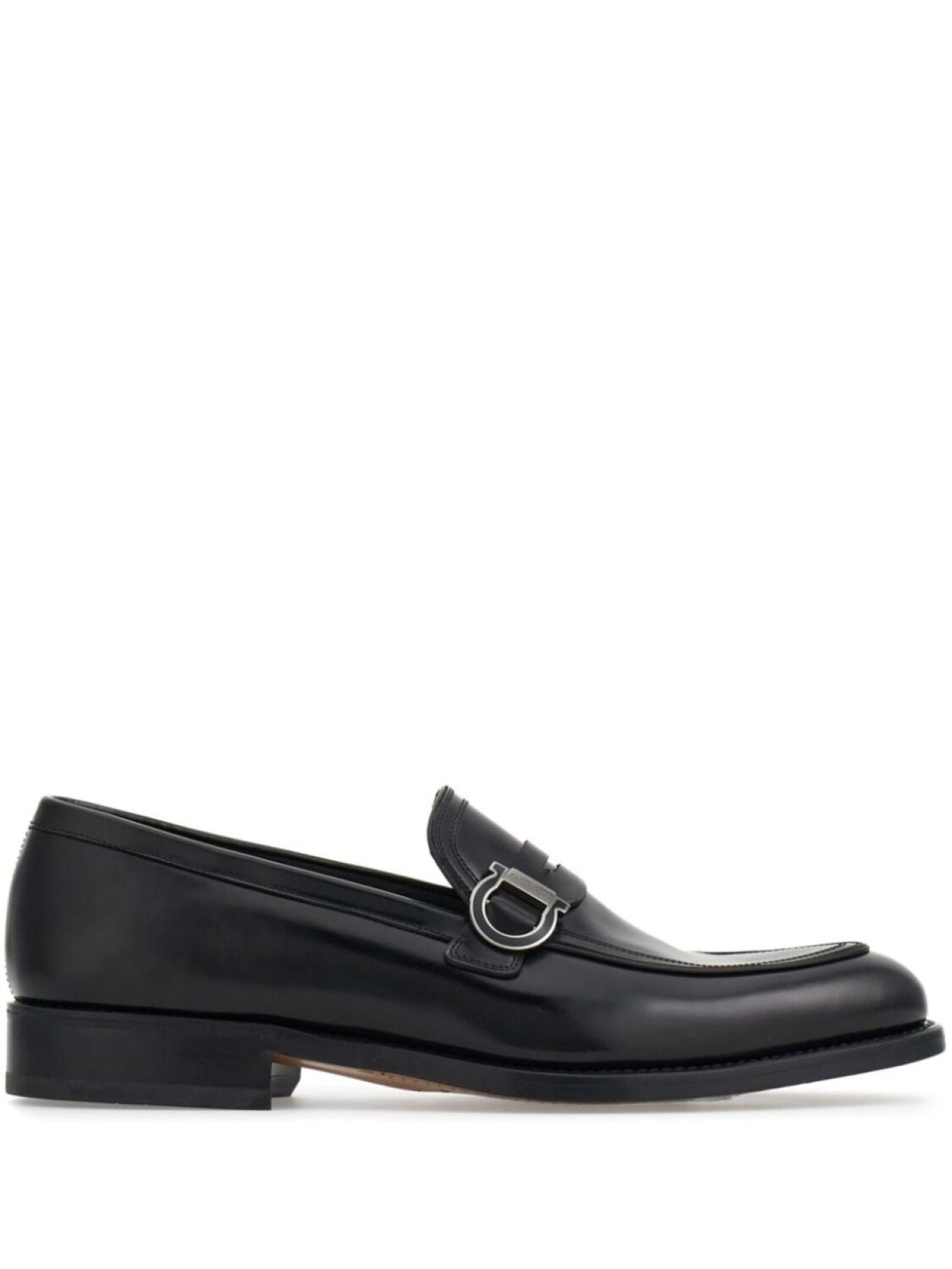 

Ferragamo кожаные мокасины с бляшкой Gancini, черный