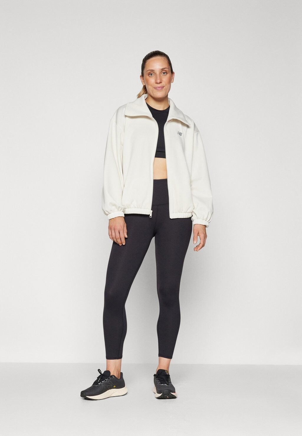 

Толстовка на молнии PERFORMANCE FULL ZIP New Balance, кремовый