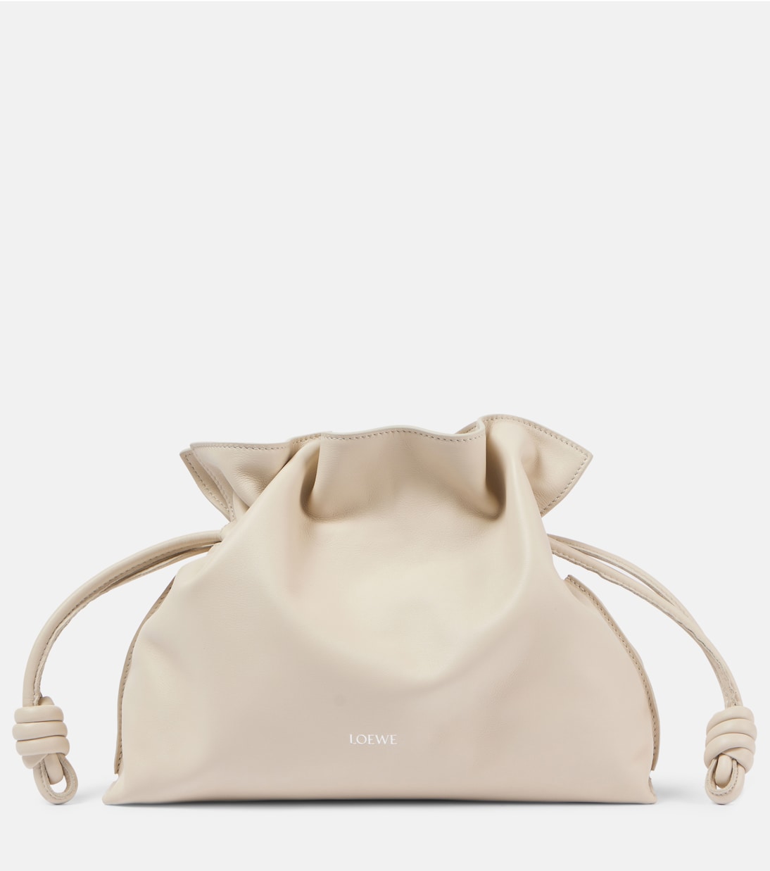 

Средний кожаный клатч Flamenco Loewe, Sea Salt