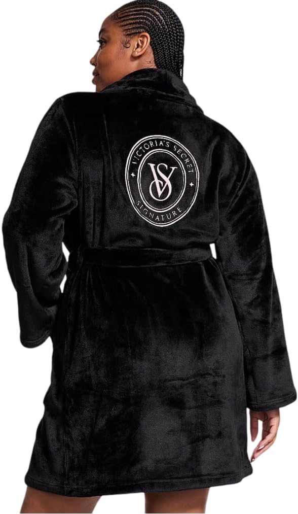 

Халат Victoria's Secret короткий уютный цвет Black New, Black Logo