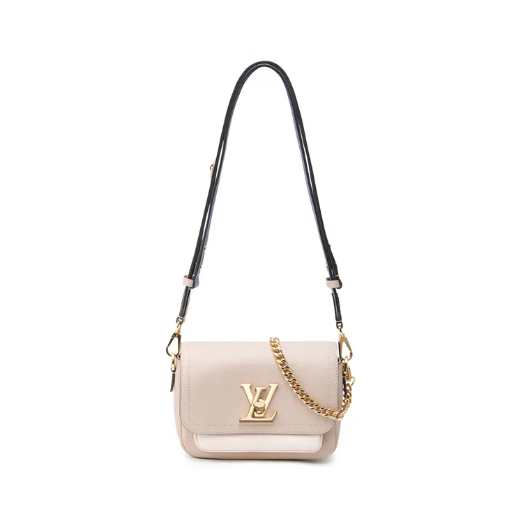 

Сумка Lv Lockme Tender LOUIS VUITTON