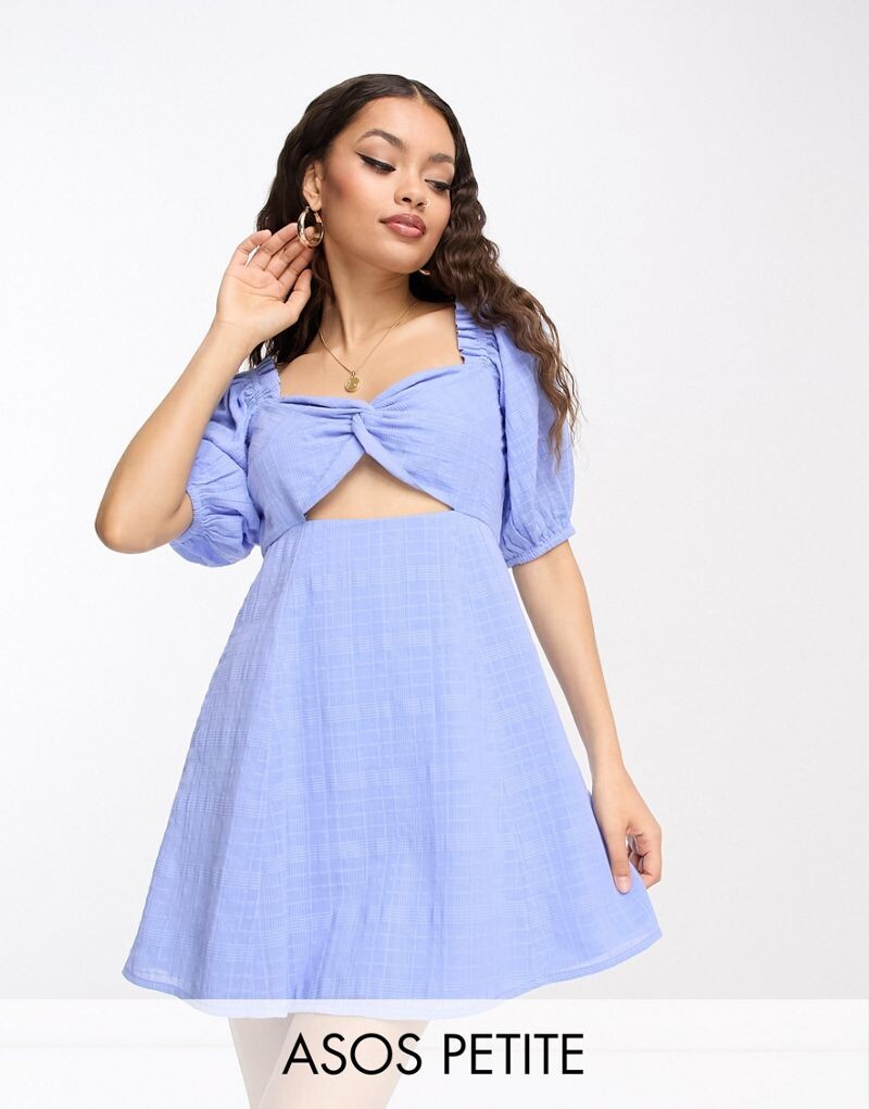 

Синее фактурное платье мини в клетку ASOS DESIGN Petite с узлом спереди