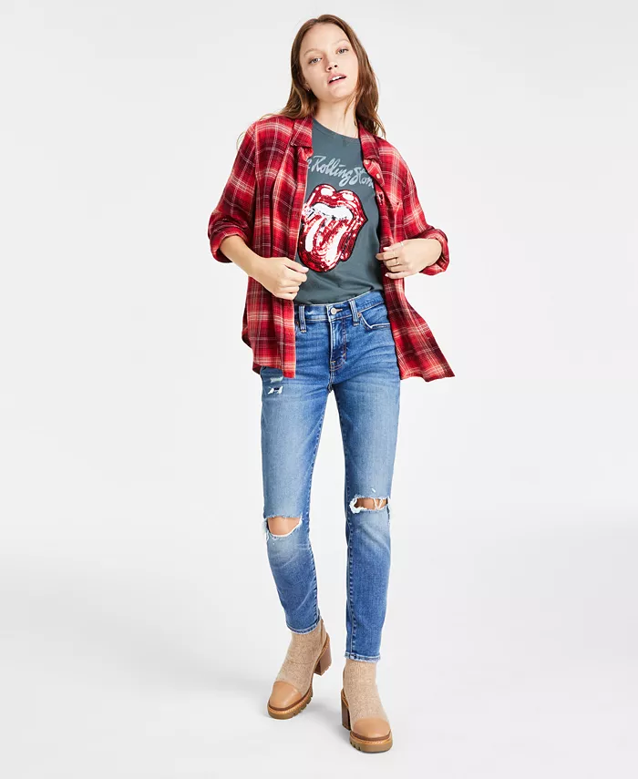 

Женская хлопковая футболка бойфренда Rolling Stones, рубашка бойфренда в облачную клетку и рваные джинсы скинни Ava со средней посадкой Lucky Brand, черный