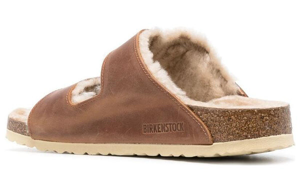 Тапочки arizona big buckle shearling oiled leather narrow fit 'cognac' Birkenstock, коричневый — фото 4
