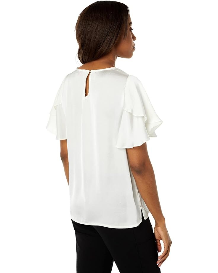 

Блуза Vince Camuto Tulip Sleeve Rumple Studded Blouse, цвет New Ivory