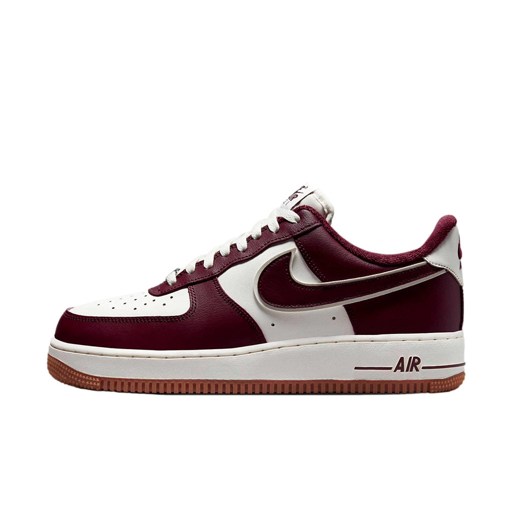 

Кроссовки Nike Air Force 1 '07 LV8 Sail / Night Maroon DQ7659-102 Men's Nike, белый