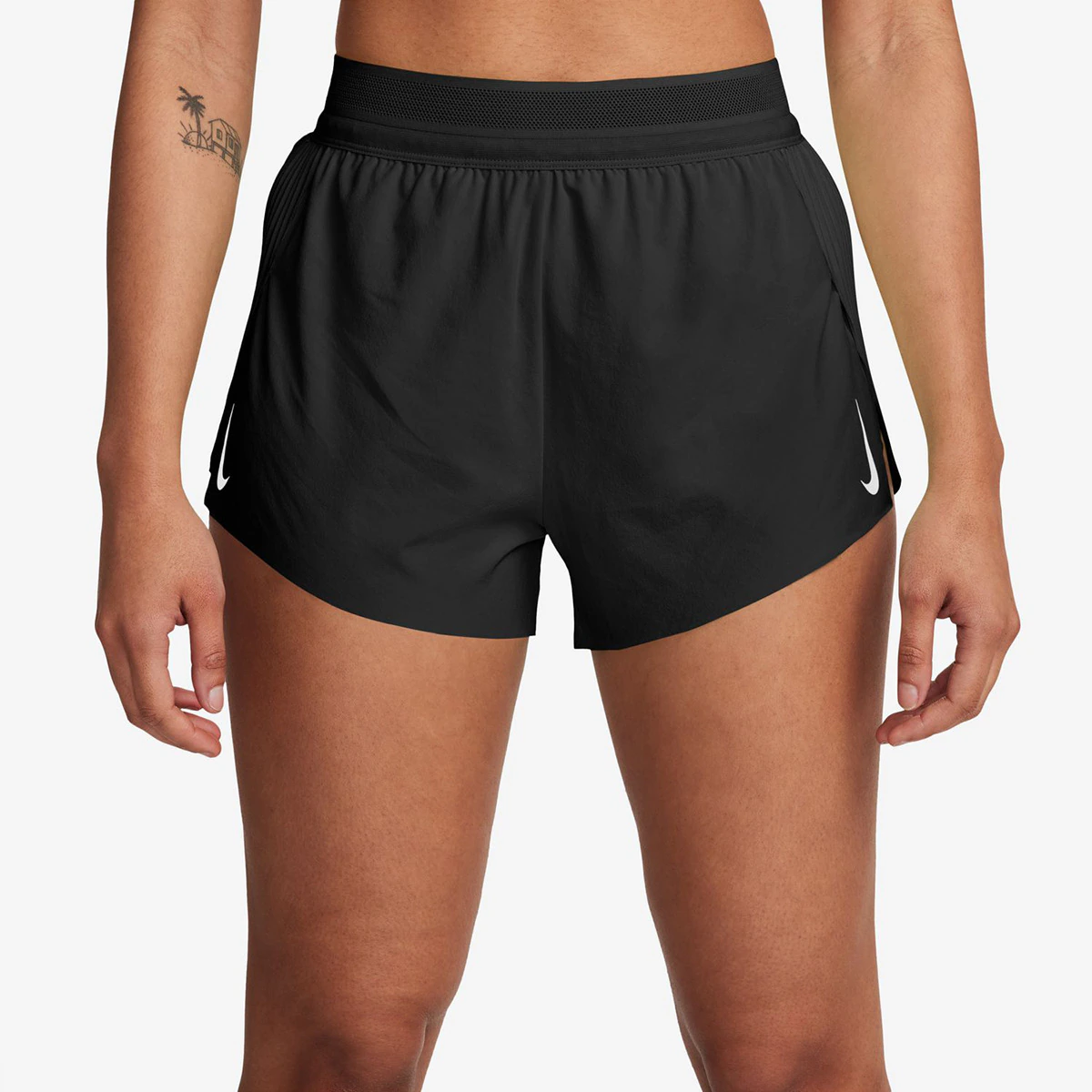 

Женские шорты Nike AeroSwift, черный