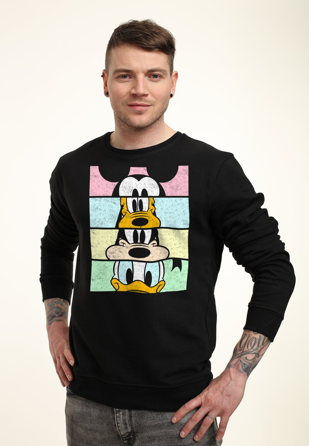 

Толстовка MICKEY CLASSIC CREW CROP Disney, черный