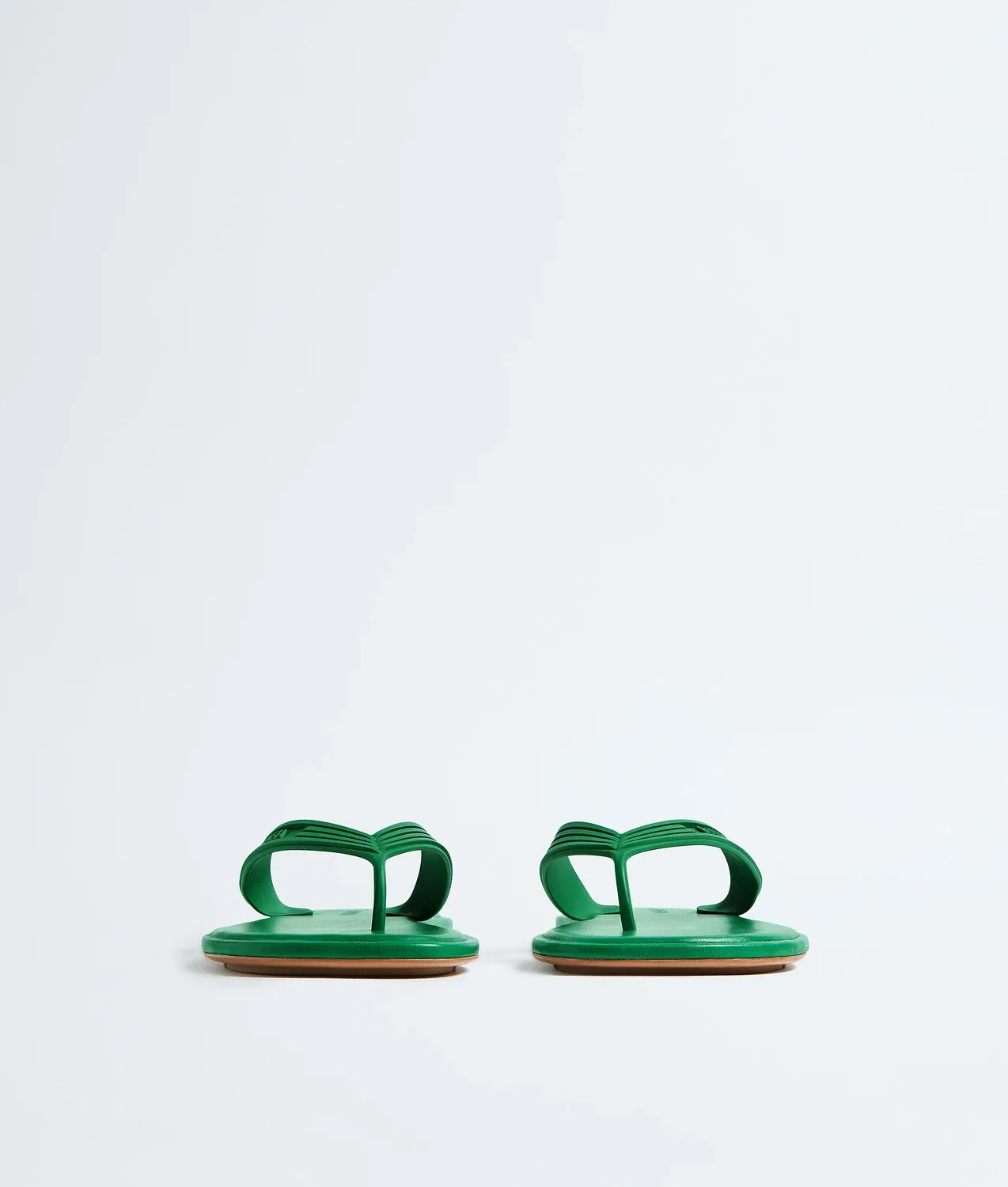 Сандалии Sampieri Flat Thong BOTTEGA VENETA, зеленый — фото 3