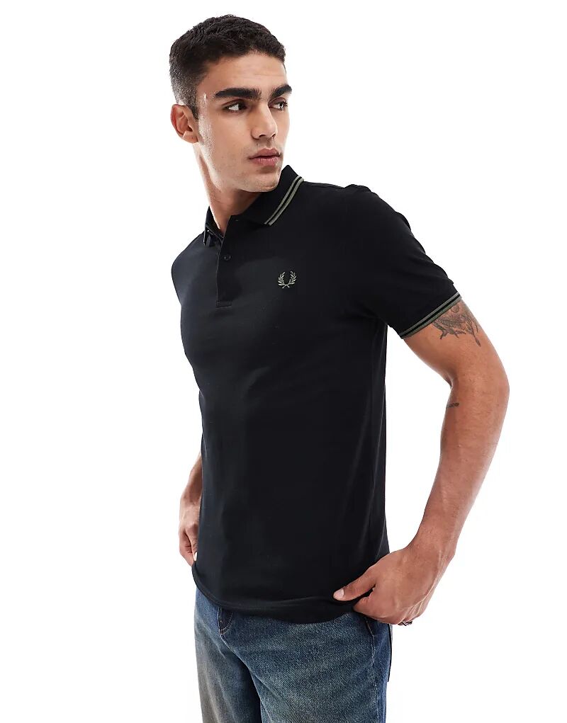 

Рубашка поло с двойным кантом черного и зеленого цветов Fred Perry