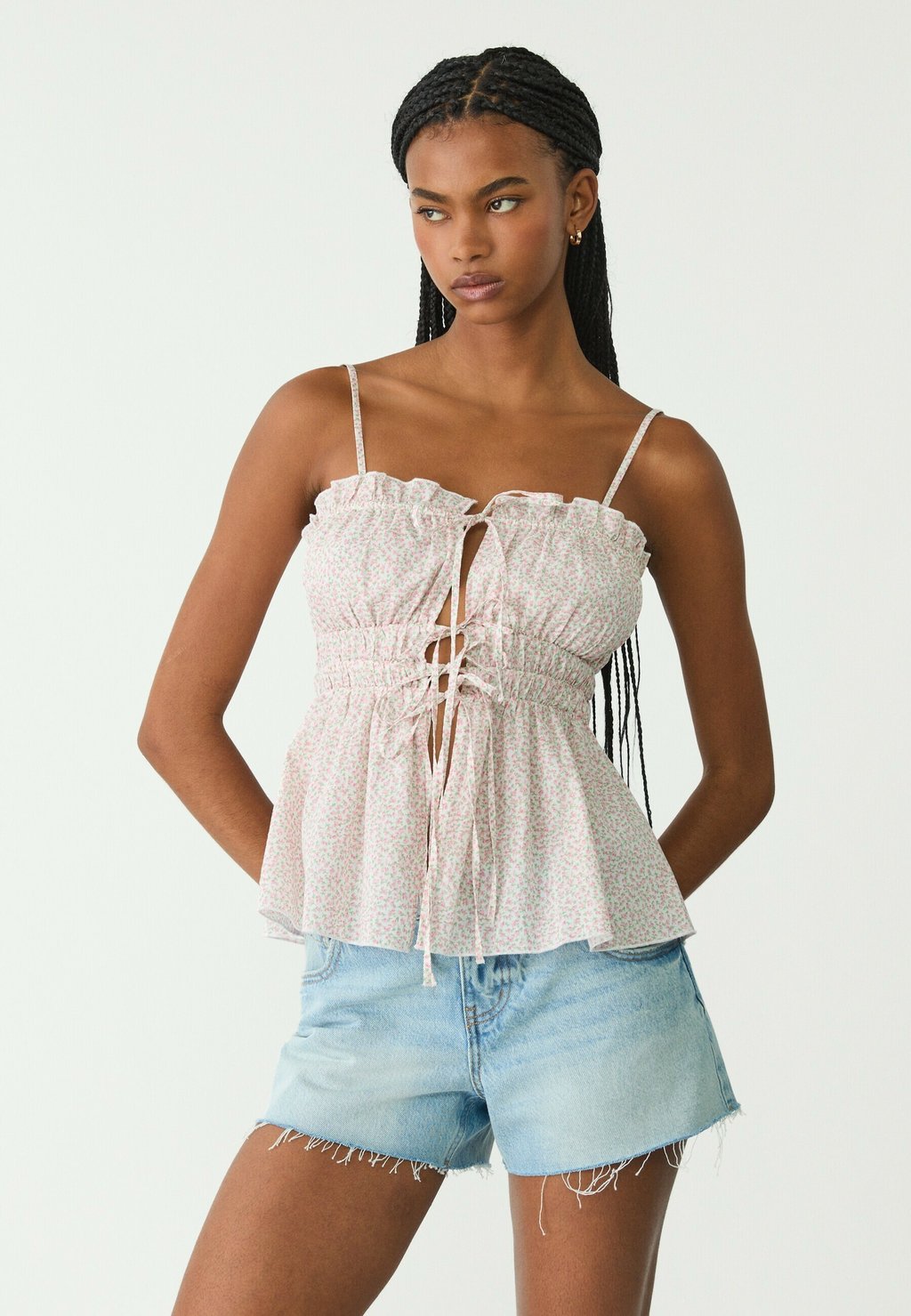 

Топ STRAPPY WITH TIE DETAIL Stradivarius, розовый