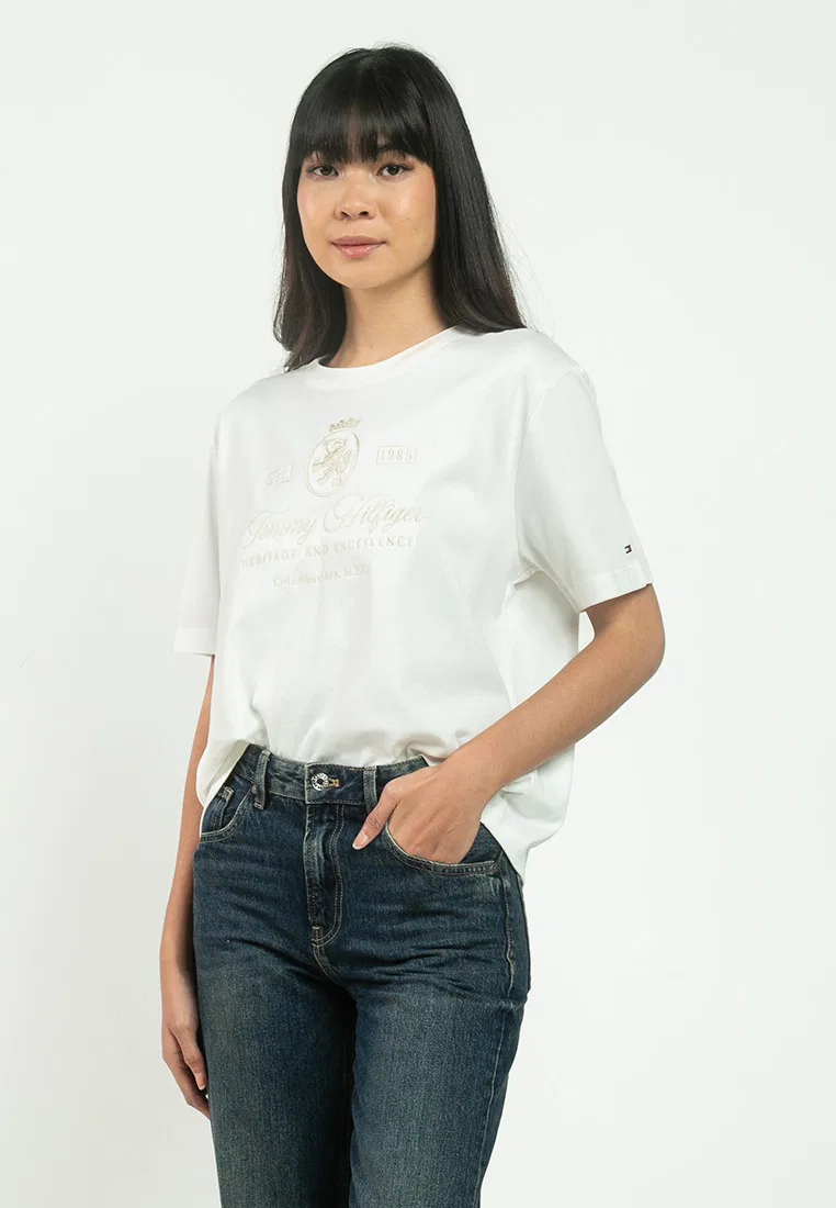 Футболка свободного кроя Varsity Crest Relaxed Tee, Tommy Hilfiger, экрю