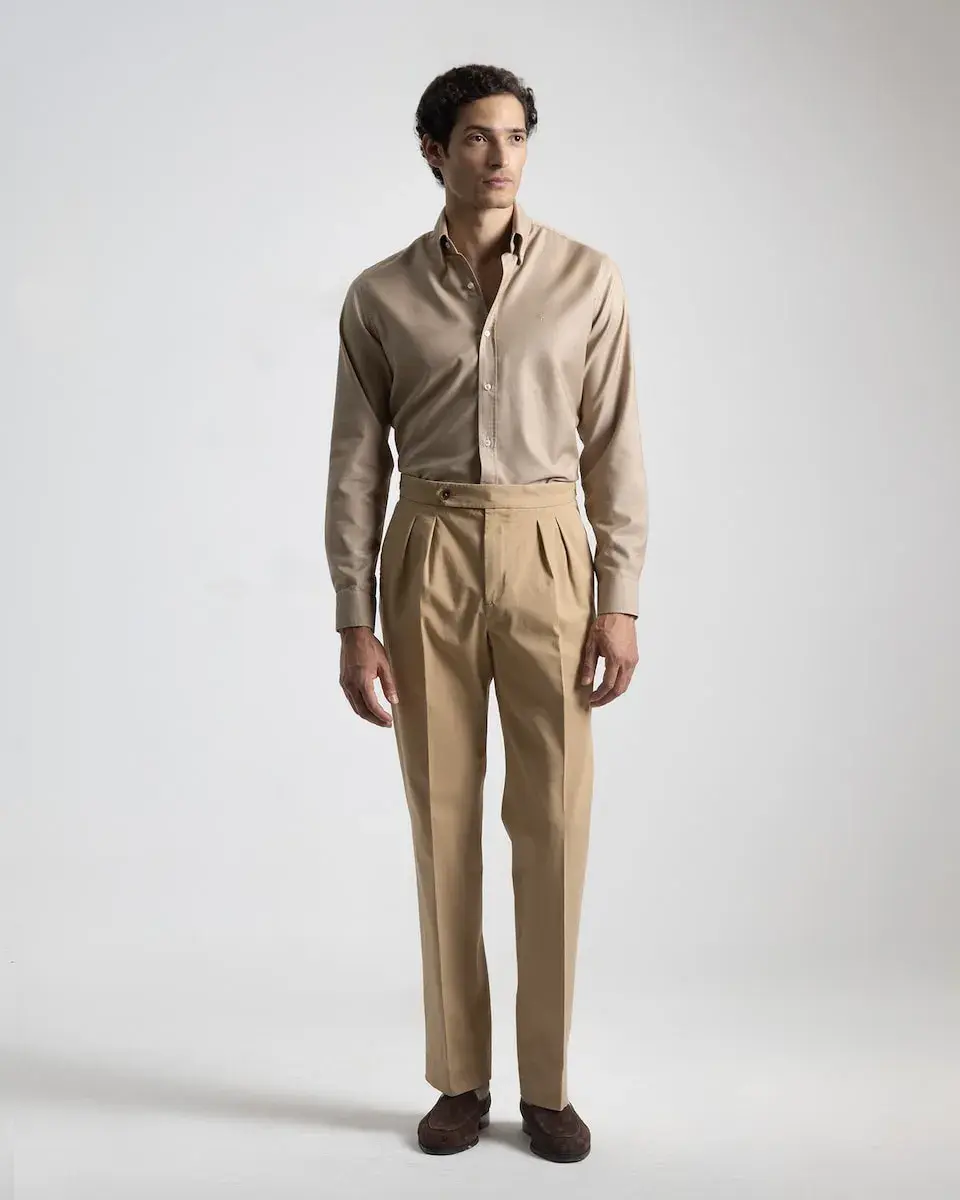 

Мужские брюки свободного кроя бежевого цвета PuroEgo