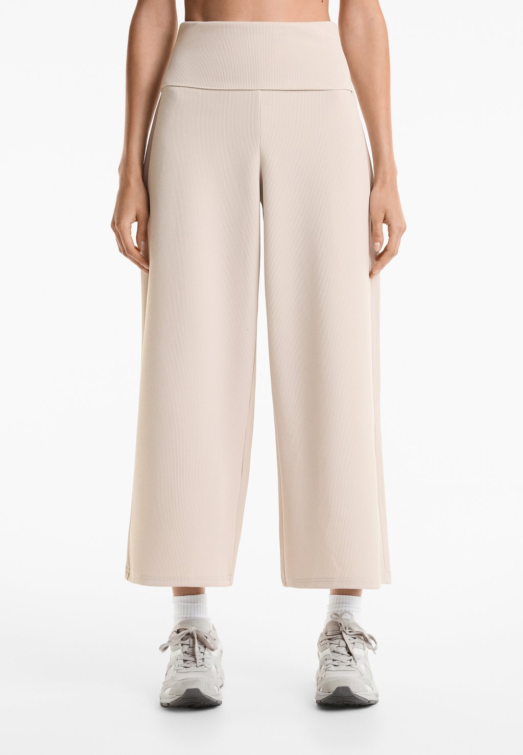 

Брюки FOLDOVER WAIST RIB WIDE-LEG OYSHO, песочный
