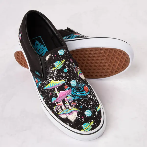 

Обувь для скейтбординга Vans Slip-On Cosmic Glow, черный