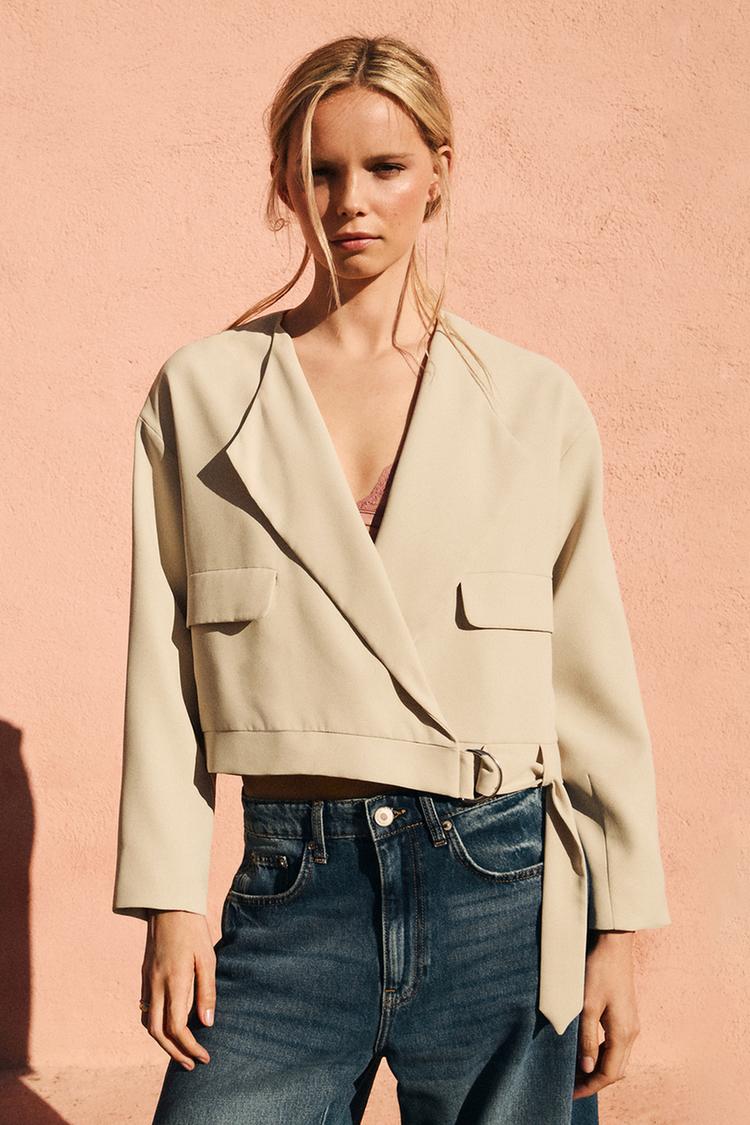 

Струящийся укороченный блейзер Pull And Bear, бежевый
