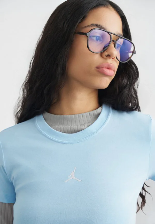 

Базовая футболка Jordan, Psychic Blue/White, Белый, Базовая футболка Jordan, Psychic Blue/White