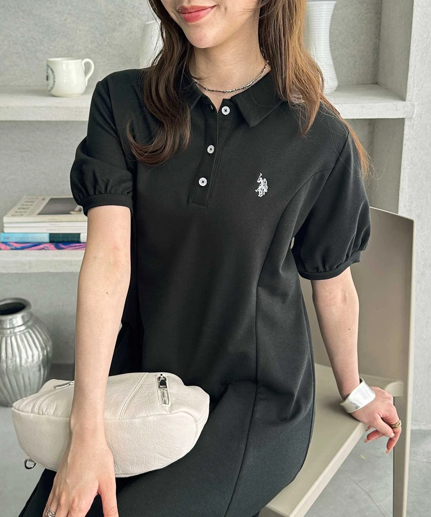 Женское платье U.S. POLO ASSN. с воротником поло — фото 3