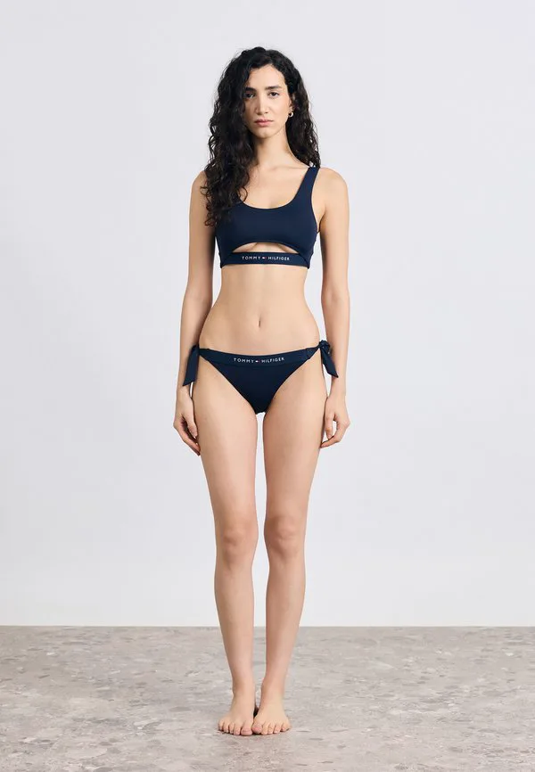 Оригинальные трусики от бикини с боковыми завязками и логотипом. Tommy Hilfiger, Dark Night Navy — фото 2