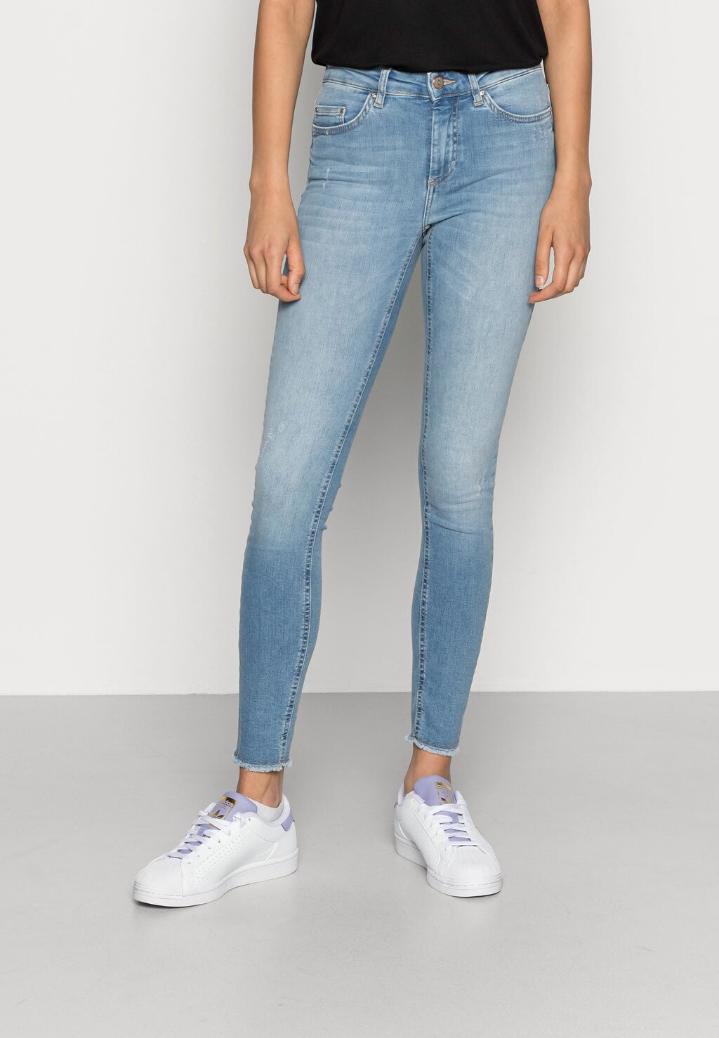 

Джинсы Skinny Fit ONLY Onlblush, голубой деним
