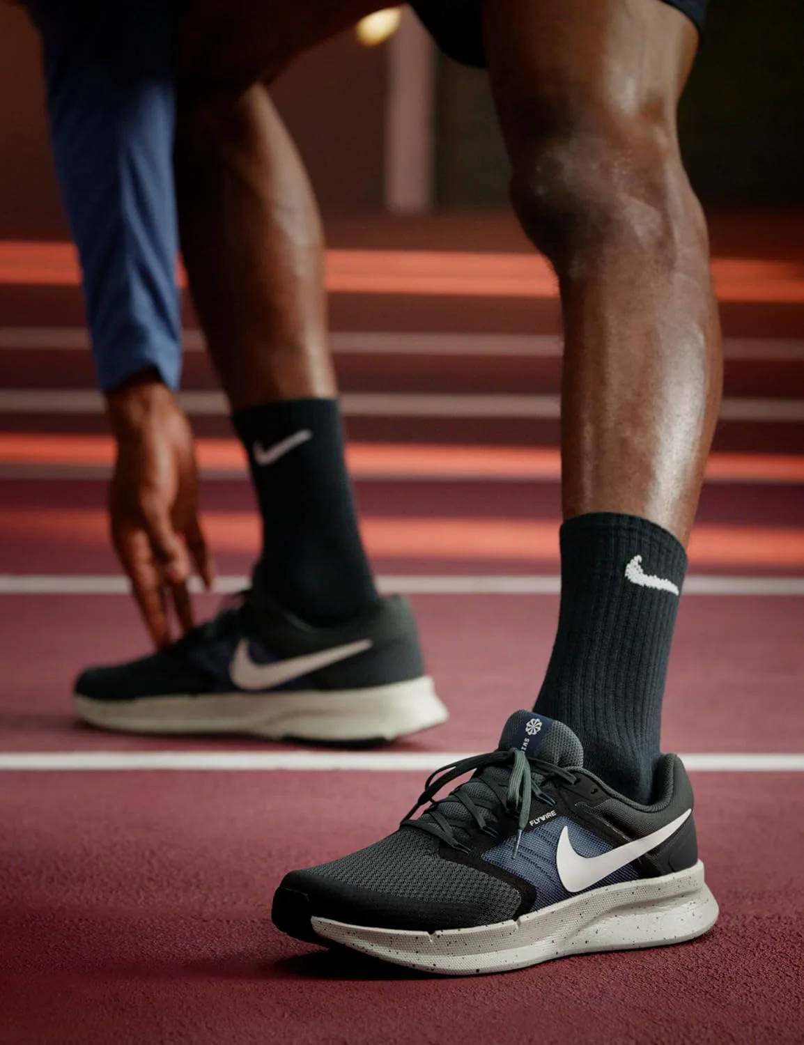 Мужские кроссовки для бега по шоссе Nike Run Swift 3, антрацит — фото 3