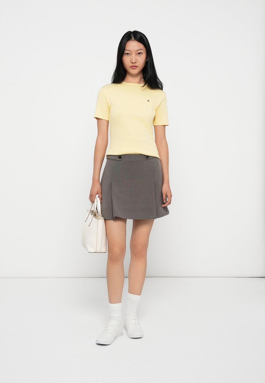 Юбка Tommy Hilfiger PUNTO MINI SKIRT, Heather Taupe/Camel — фото 2