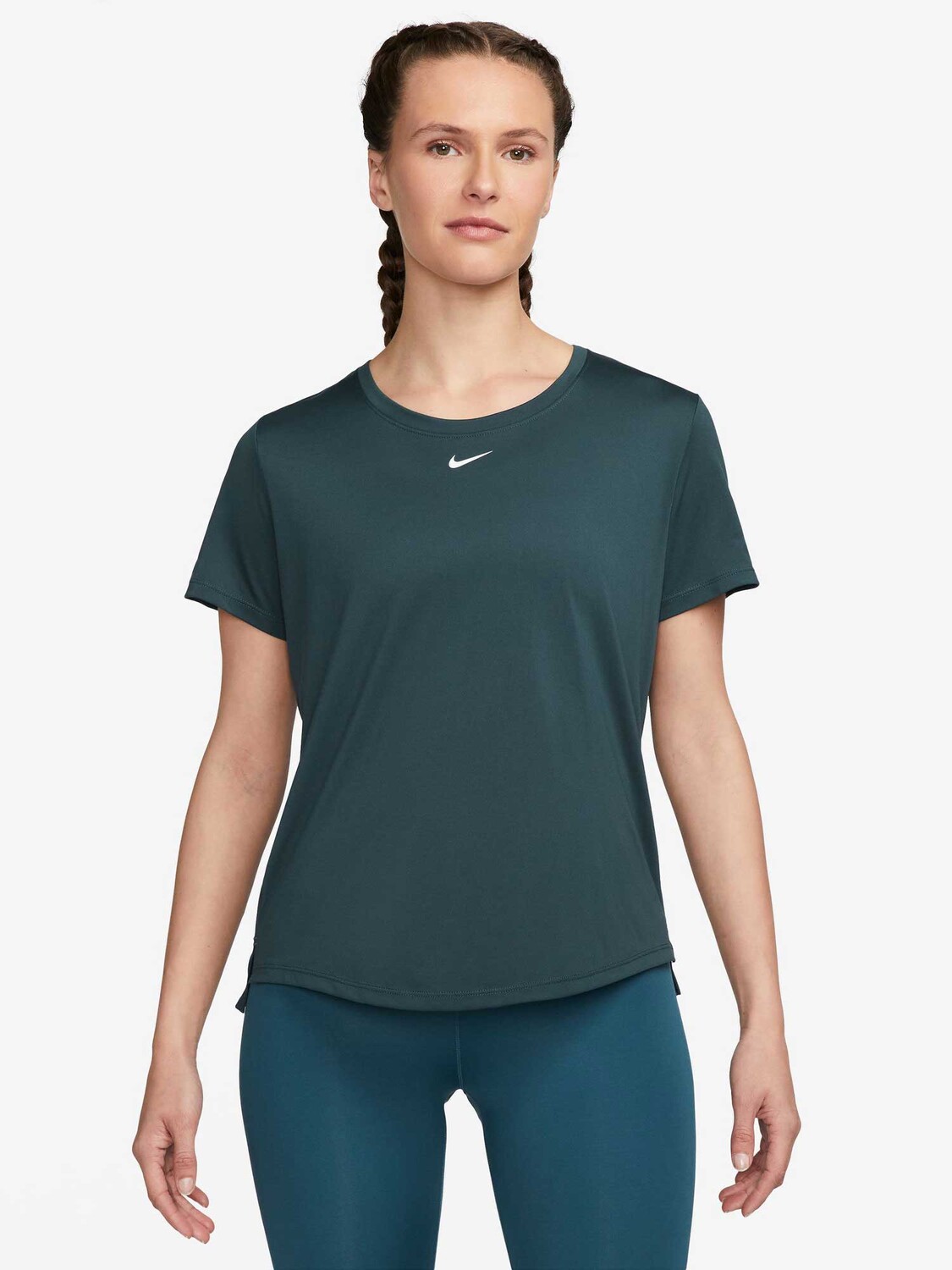 

Футболка Nike W NK ONE DF SS STD TOP, зеленый