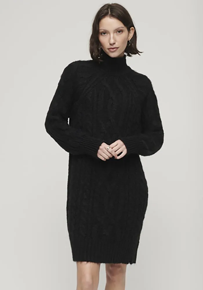 

Трикотажное платье Superdry "CABLE MOCK NECK JUMPER DRESS", черный