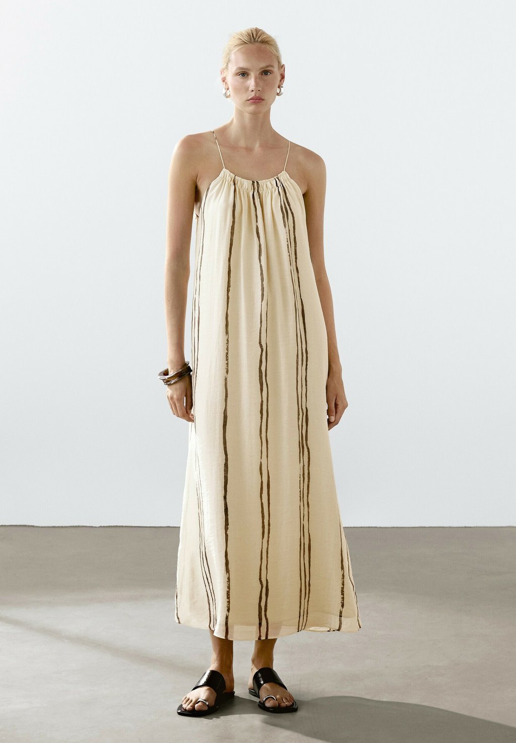 

Платье макси FLOWING STRIPE PRINT Massimo Dutti, цвет Mottled Beige