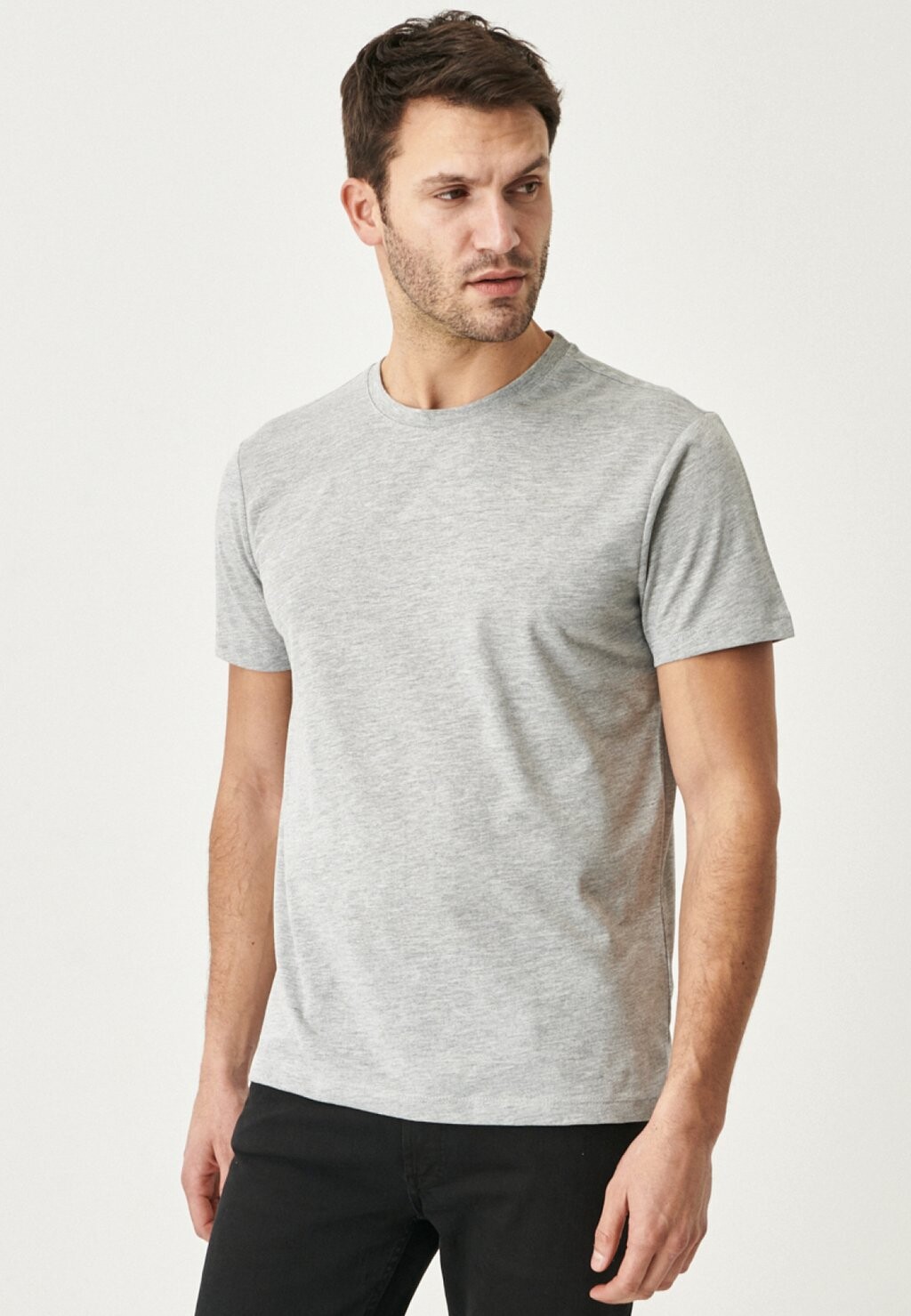 

Базовая футболка CREWNECK AC&CO / ALTINYILDIZ CLASSICS, цвет Slim Fit Basic T-Shirt (Crew-Neck)
