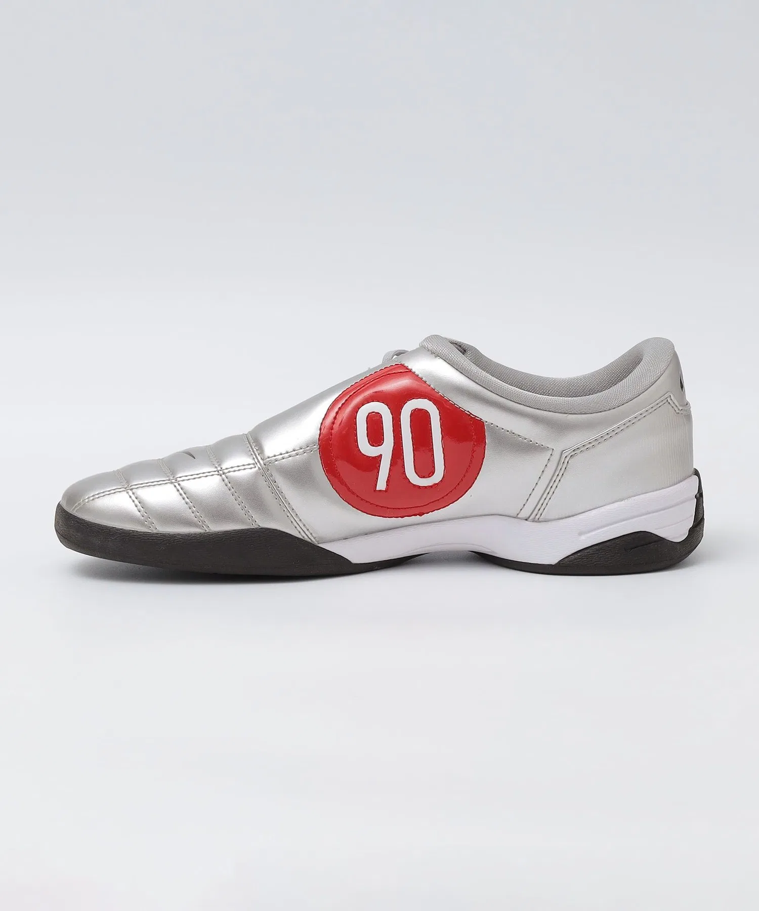 Мужские кроссовки Nike Total 90 серебристые — фото 2