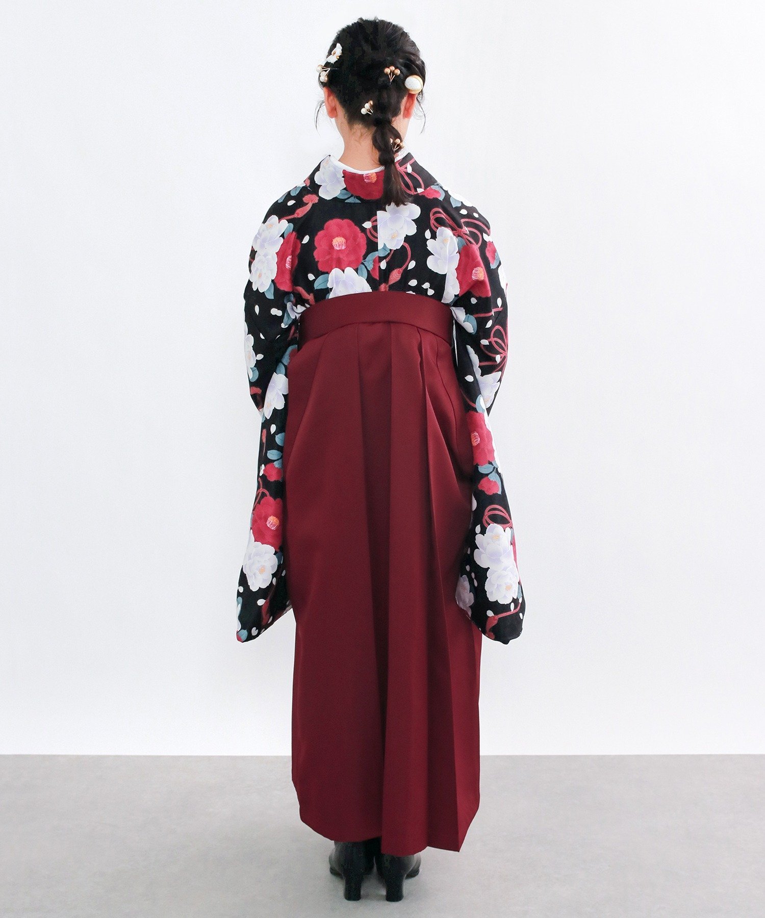 Комплект из 4 предметов Gorgeous EF Hakama для девочек (2 рукава сяку + пояс + хакама + майка) KYOETSU, 5. Red camellia with flower knot — фото 2
